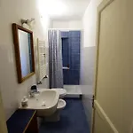La Casa Sulla Mattonata Accogliente Sulla Tipica Creuza Genovese Con Bella Vista E A Due Passi Dalla Stazione Principe Appartamento