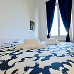 La Casa Sulla Mattonata Accogliente Sulla Tipica Creuza Genovese Con Bella Vista E A Due Passi Dalla Stazione Principe Genova