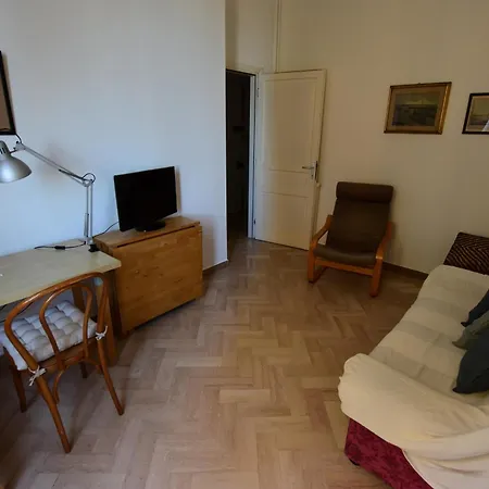 La Casa Sulla Mattonata, Con Vista Vicino Stazione Principe Apartment