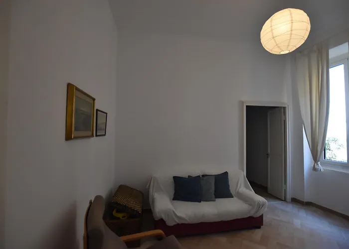 La Casa Sulla Mattonata Accogliente Su Tipica Creuza Genovese Con Splendida Vista E A Pochi Passi Dalla Stazione Principe شقة جنوة