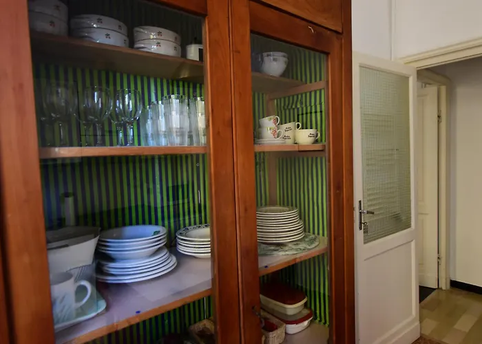 La Casa Sulla Mattonata Accogliente Su Tipica Creuza Genovese Con Splendida Vista E A Pochi Passi Dalla Stazione Principe شقة