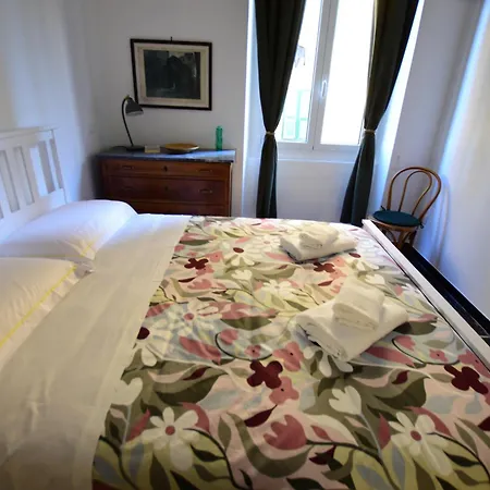 La Casa Sulla Mattonata Accogliente Su Tipica Creuza Genovese Con Splendida Vista E A Pochi Passi Dalla Stazione Principe Διαμέρισμα *