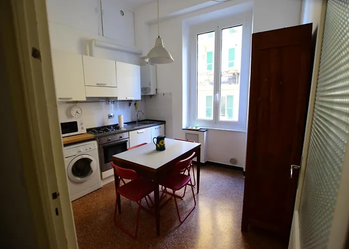 La Casa Sulla Mattonata Accogliente Su Tipica Creuza Genovese Con Splendida Vista E A Pochi Passi Dalla Stazione Principe Διαμέρισμα Γένοβα