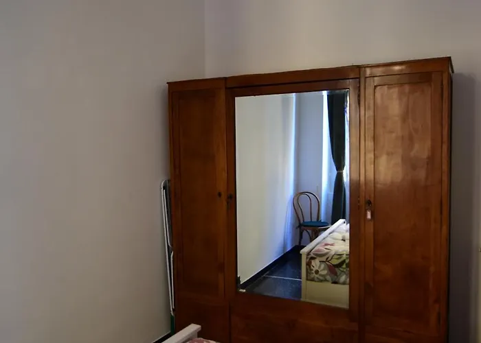 Διαμέρισμα La Casa Sulla Mattonata Accogliente Su Tipica Creuza Genovese Con Splendida Vista E A Pochi Passi Dalla Stazione Principe *