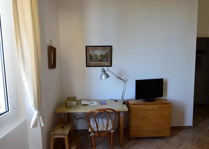 La Casa Sulla Mattonata Accogliente Su Tipica Creuza Genovese Con Splendida Vista E A Pochi Passi Dalla Stazione Principe Διαμέρισμα *