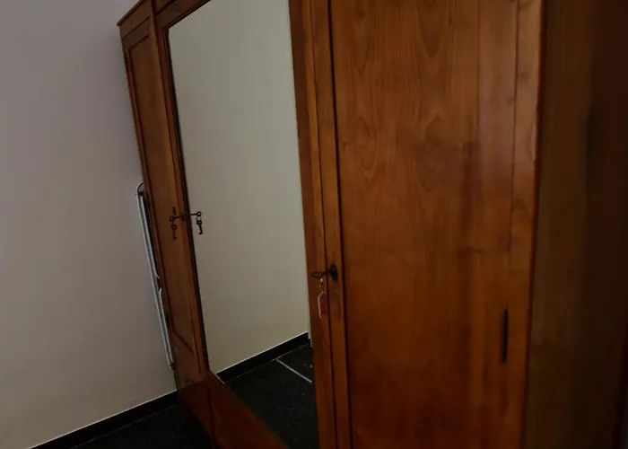 La Casa Sulla Mattonata Accogliente Su Tipica Creuza Genovese Con Splendida Vista E A Pochi Passi Dalla Stazione Principe * Γένοβα