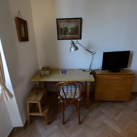 La Casa Sulla Mattonata Cozy On A Traditional Genoese Path, With A View And Close To Principe Station * Genoa
