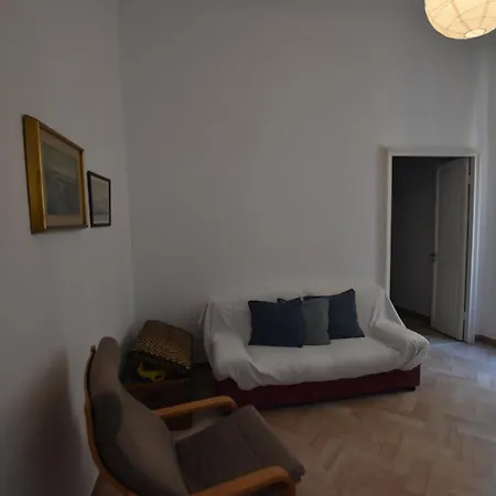 Apartment La Casa Sulla Mattonata Cozy On A Traditional Genoese Path, With A View And Close To Principe Station Genoa