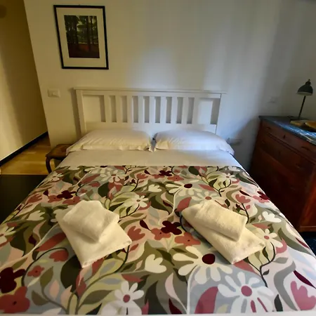 La Casa Sulla Mattonata Cozy On A Traditional Genoese Path, With A View And Close To Principe Station Genoa